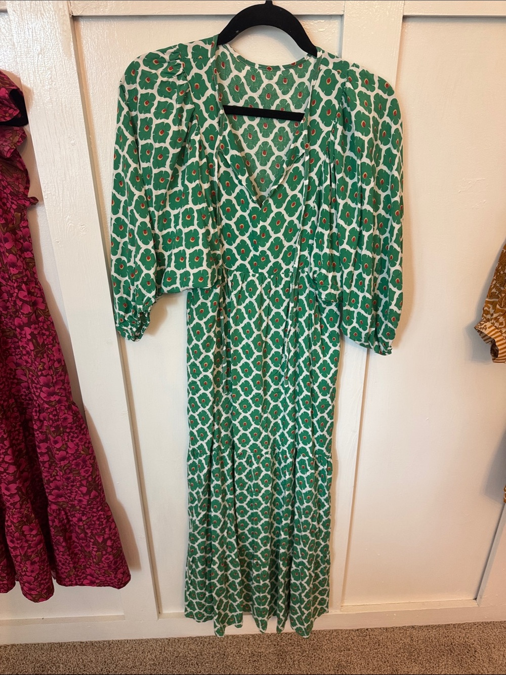 Green Printed V-Neck Maxi Dress